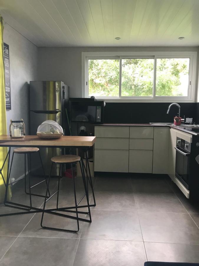 Grand T2 Tout Confort , Emplacement Ideal Riviere-Salee Luaran gambar